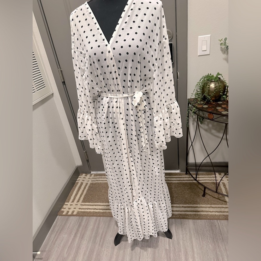 Women’s polka dots dress - Picture 2 of 7